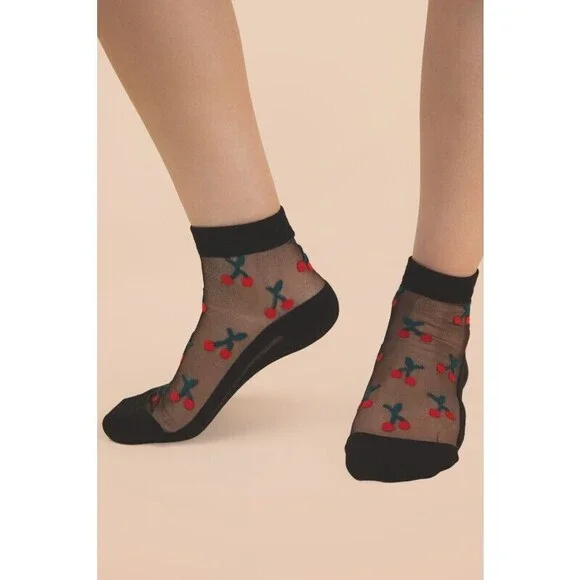 SC10033A-1 B Very J Cherry Embroidered Mesh Ankle Socks Black One Size - Picture 2 of 4
